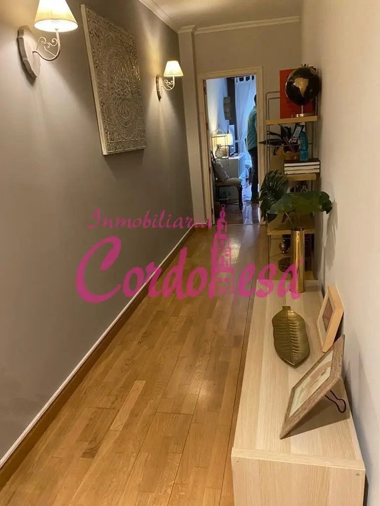 Venta Ático Soleado Centro Córdoba