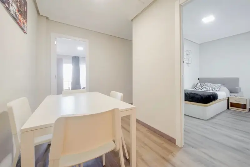 Apartamento en Alquiler Madrid 1 Dormitorio 1 Ba
tildeo