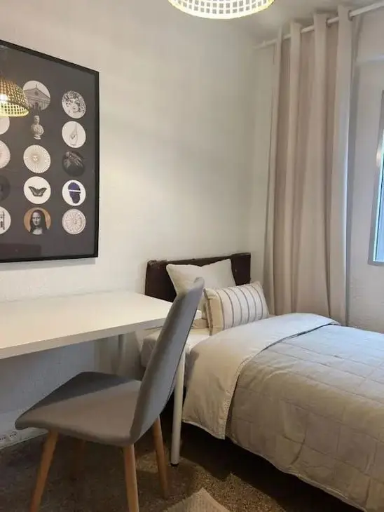 Apartamento en Marbella cerca de la playa con piscina y garaje