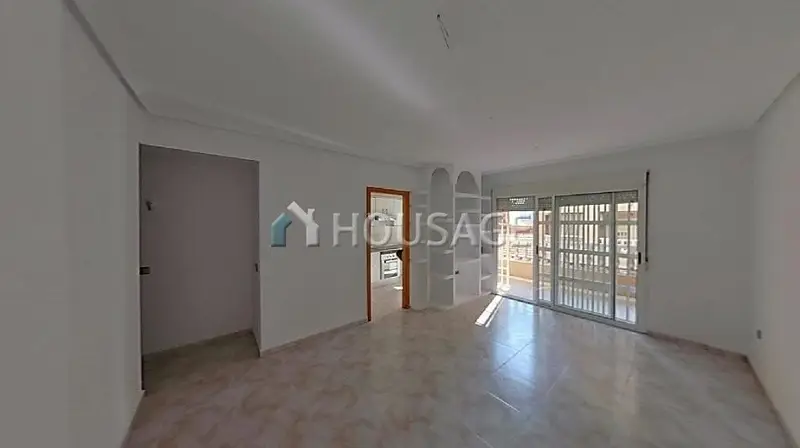 Piso en venta Torrevieja 3 habitaciones terraza patio