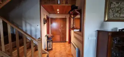 Chalet Adosado en Sariegos 2 Plantas 195m2 Jardin