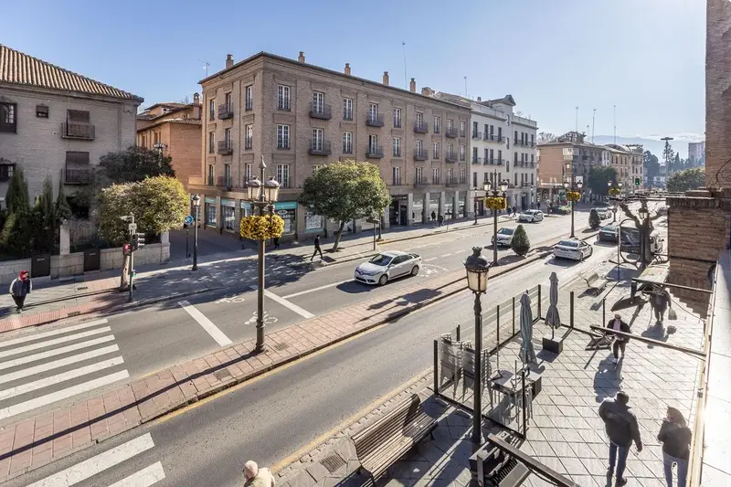 Venta Piso con Vistas en Granada Centro