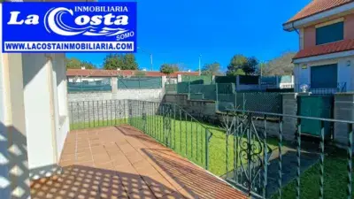 Chalet Adosado en Somo Cerca de la Playa