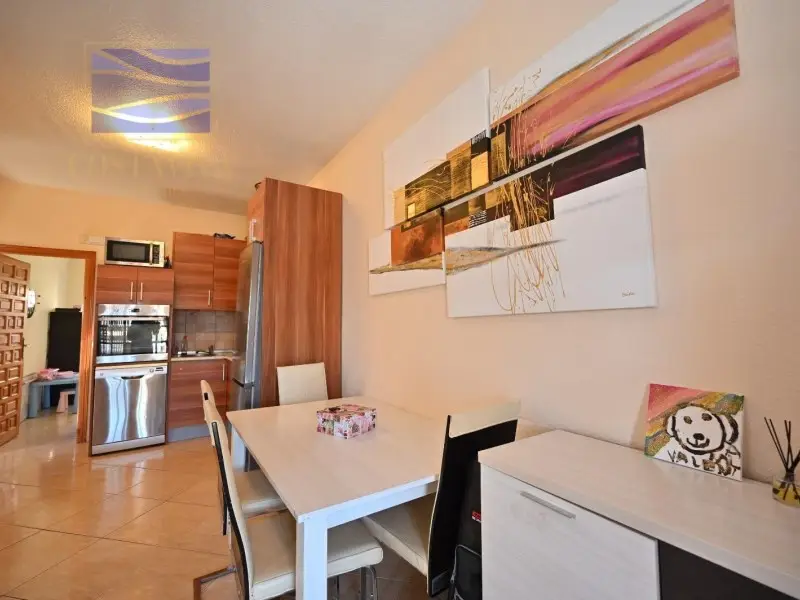 Chalet con Piscina y Garaje en Orihuela Costa