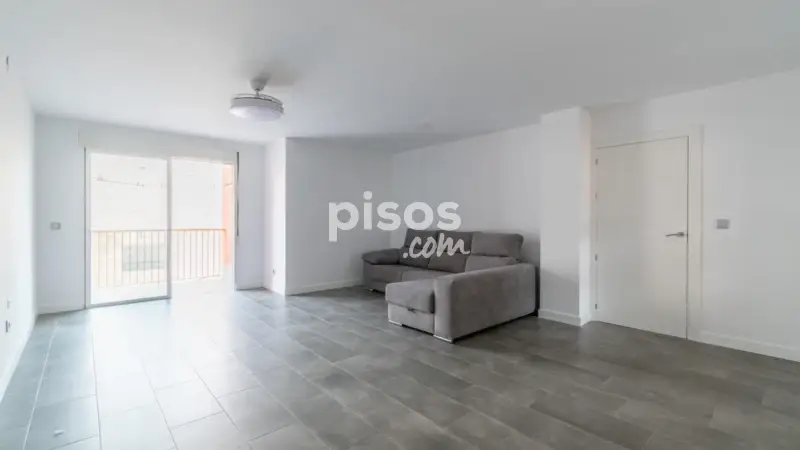 Piso Reformado en Venta Cerca del Ayuntamiento