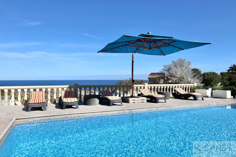 Villa de Lujo en Portitxol Jávea con Vistas al Mar