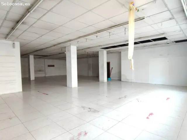 Local Comercial 171m2 Santpedor - Amplio y Luminoso