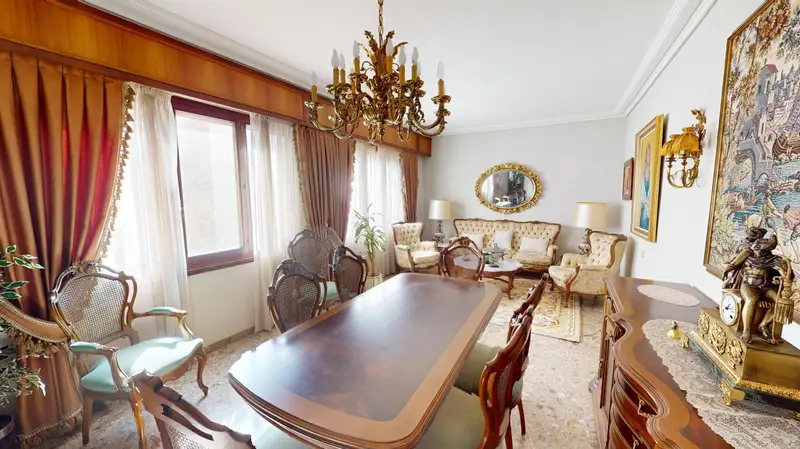 Venta Piso Luminoso Centro Alicante 5 Dormitorios 2 Baños
