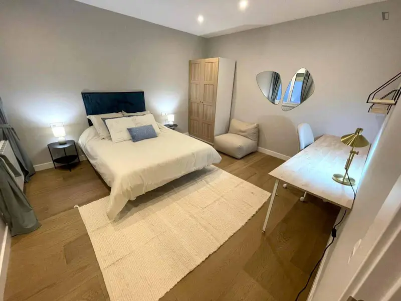 Habitacion Doble en Apartamento Moderno Recien Reformado