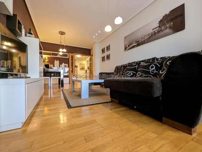 Piso en Venta Logroño con Garaje Trastero Piscina y Zona Verde