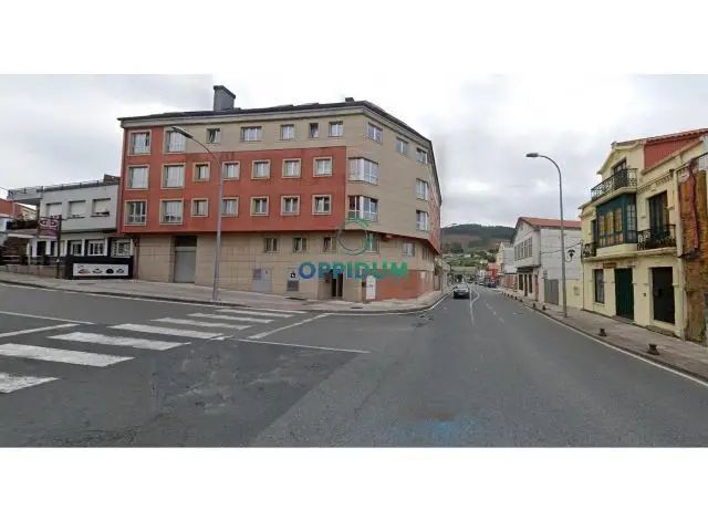 Local Comercial en Venta en Avenida Malde Vizoso Naron