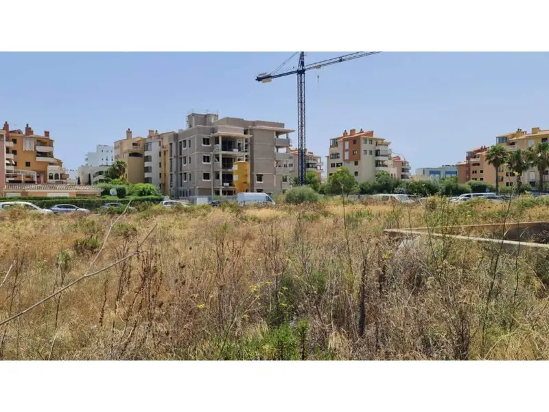 Piso en Venta en Cala Millor Cerca de la Playa