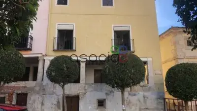 Casa en venta en Brihuega