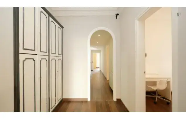 Apartamento 7 Dormitorios Barcelona Gracia Metro L3