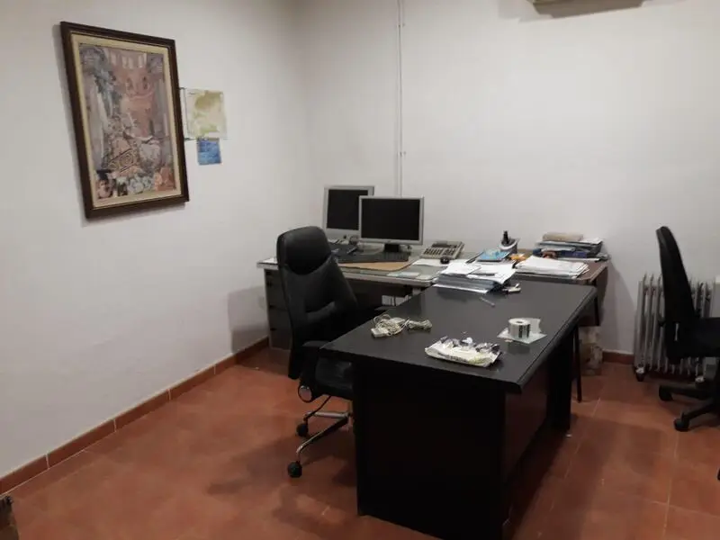 Local Comercial 200m2 Cerca Renfe Granada