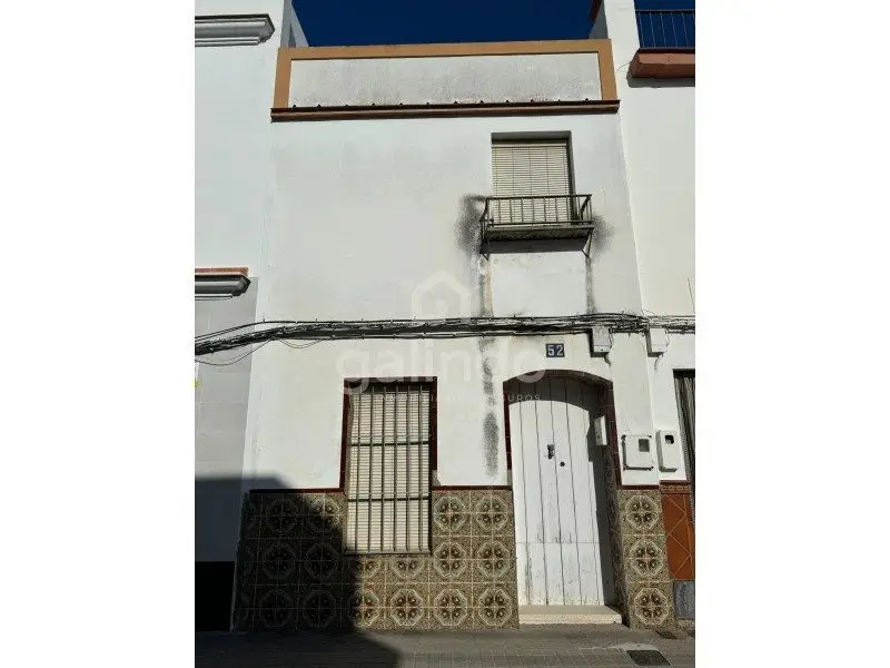 Venta Casa Paradas Ref CAS_256