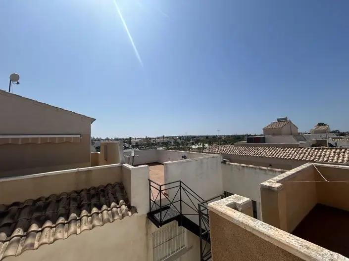 Adosado 2 Dormitorios Torrevieja Vistas Impresionantes Terrazas