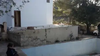 Chalet Rustico en Venta Riba Roja de Turia Para Reformar