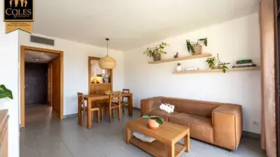 Apartamento en Macenas Resort con Vistas al Mar