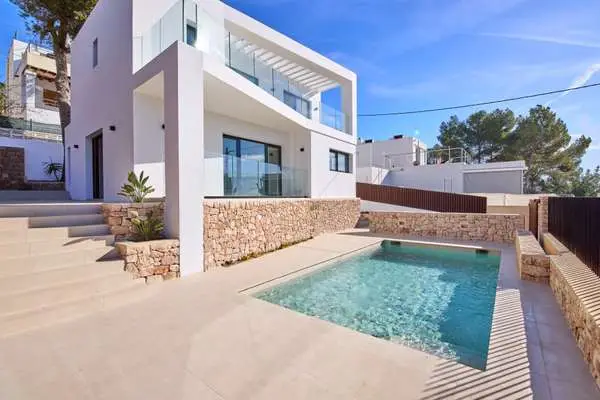 Villa Moderna en Cap Martinet Ibiza con Vistas al Mar