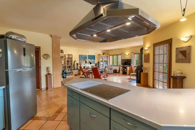 Finca de Lujo en Venta Mallorca: Naturaleza y Elegancia