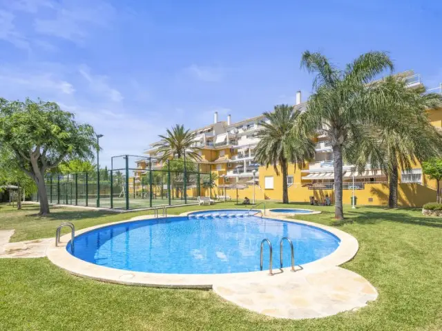 Apartamento 2 Dormitorios Denia con Piscina y Vistas