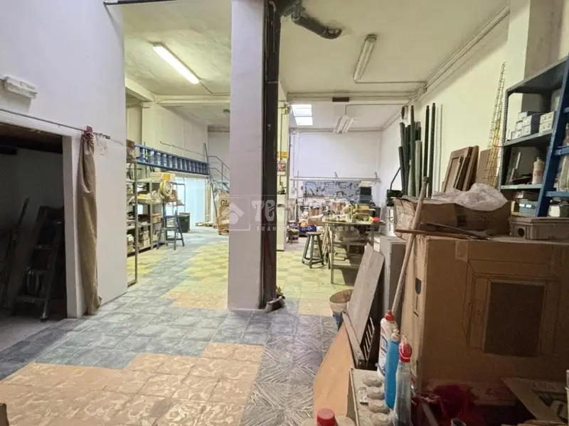 Local Comercial en Venta en Delicias Zaragoza