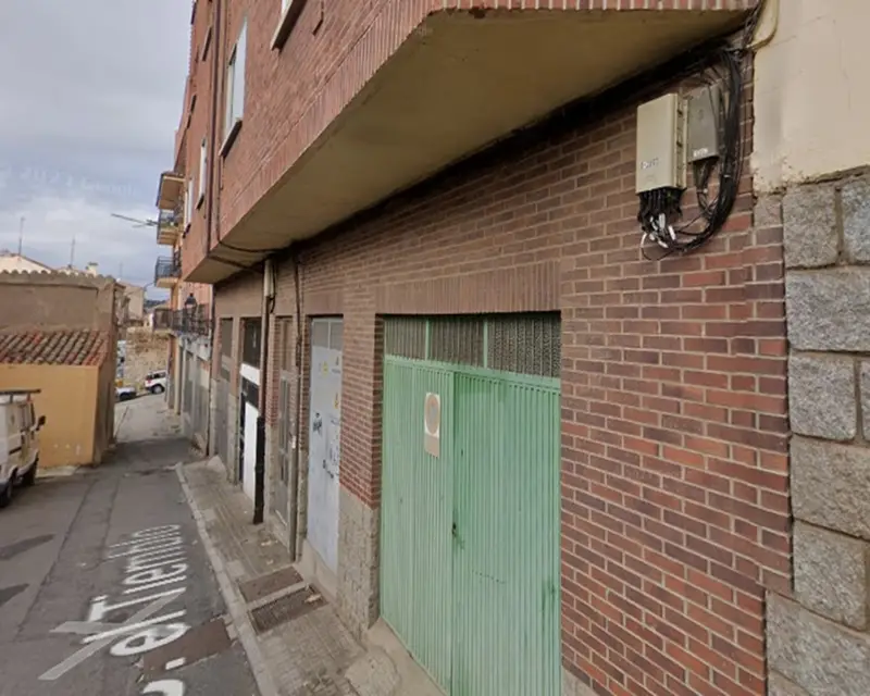 Local en Venta en Ávila 35m2