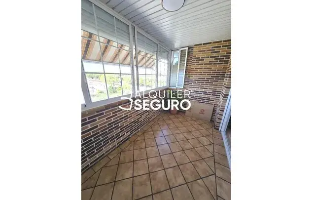 Alquiler piso 4 dormitorios 140m2 Coslada