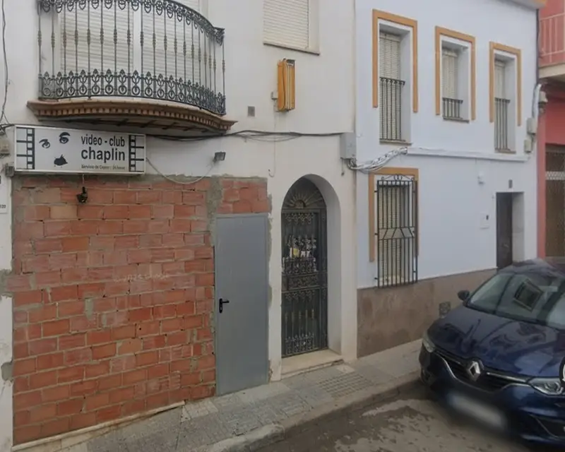 Local en Venta Puerto Serrano 182 m2