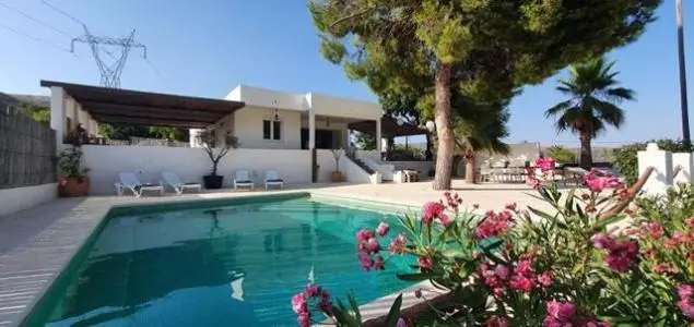 Finca con Piscina Cerca de La Romana