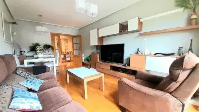 Piso en venta Etxebarri 95m2 3 dormitorios 2 baños garaje trastero