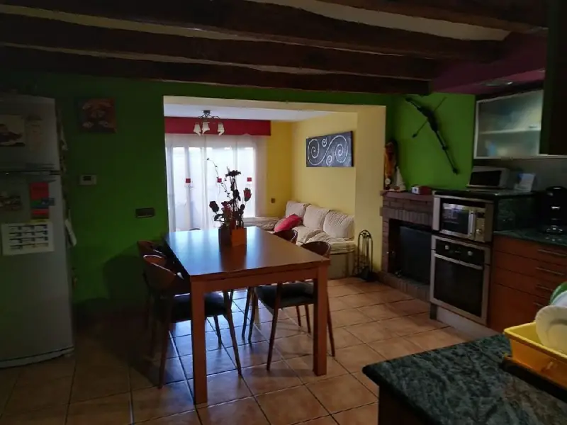 Venta Adosado con Terraza en Torrelles de Foix
