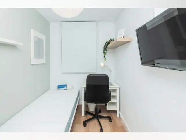 Habitacion Alquiler Reus Amoblada Wifi Gastos Incluidos Estudiantes