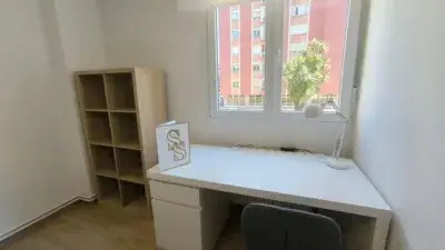 Piso Estudiantes Alisal 4 habitaciones Reformado Cerca Universidades