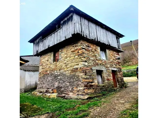 Casa Rural en Busmayor Asturias 272m2