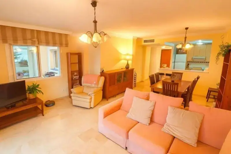 Apartamento 3 Dormitorios Estepona Costa del Sol