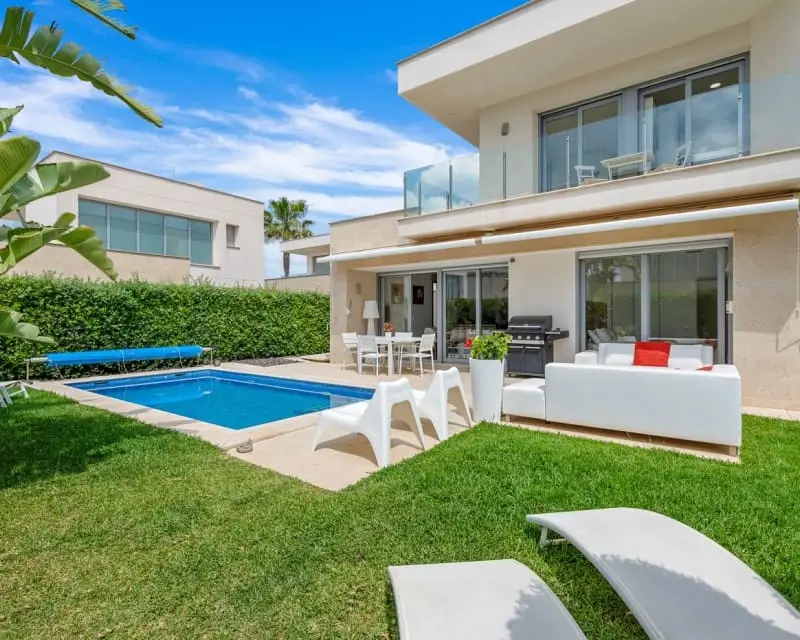 Chalet en venta en Los Montesinos, Alicante