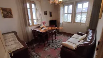Casa en Venta en Santa Cruz de Arrabaldo Ourense