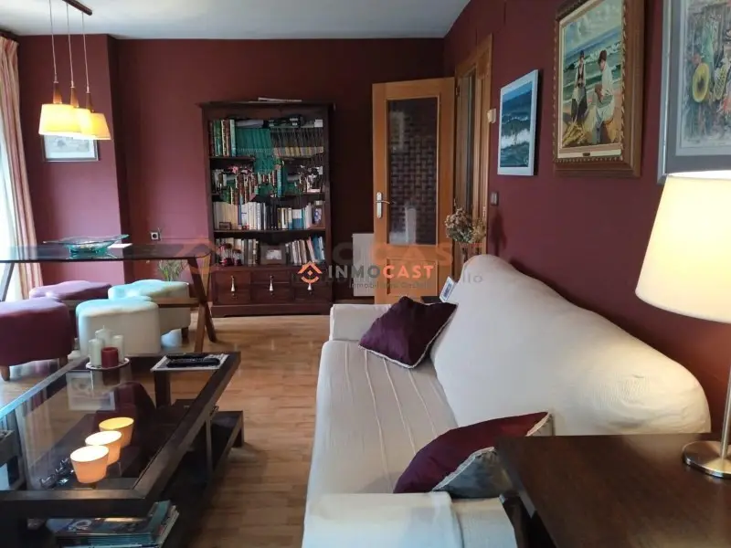 Venta Piso de 3 habitaciones en Estació Nord - Ref: 24116