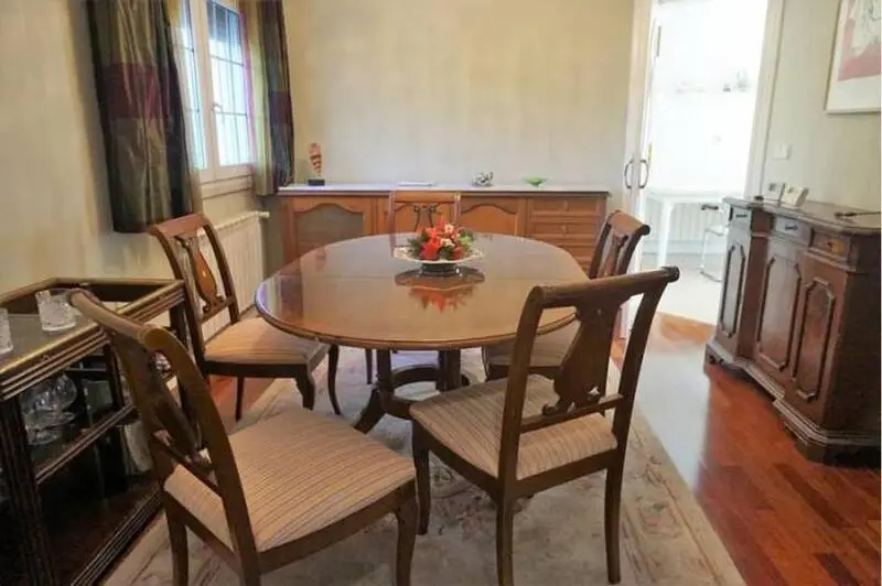 Villa de 3 Dormitorios en Venta Los Balcones