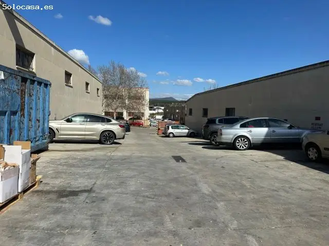 Nave Industrial en Venta Igualada Les Comes 596m2