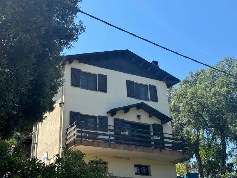 Venta Chalet con calefacción en Canada Park Vallgorguina