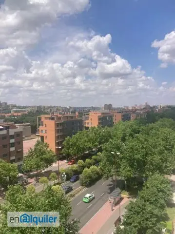 Piso en Paseo Zorrilla Valladolid 2 dormitorios 2 baños garaje piscina