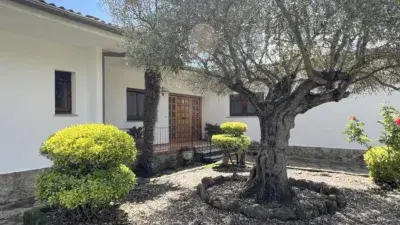 Casa Unifamiliar en Venta Carrer de L Aiguaneix