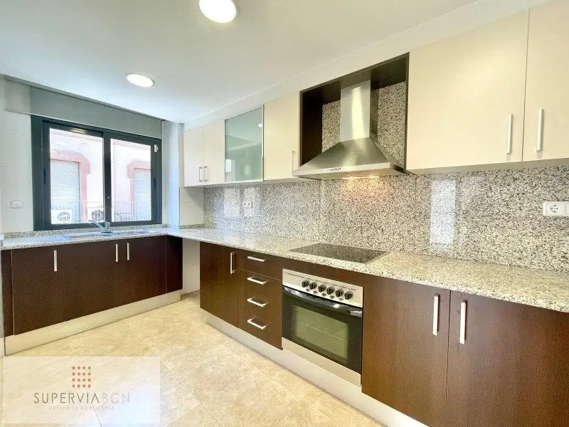 Venta Piso 2 Habitaciones Centelles Ref 2383