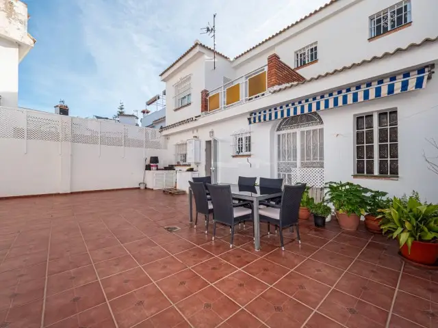 Adosado 5 Dormitorios Fuengirola Lujo Cerca Mar
