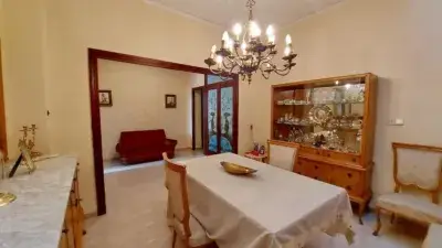 Chalet adosado en venta en Corbera