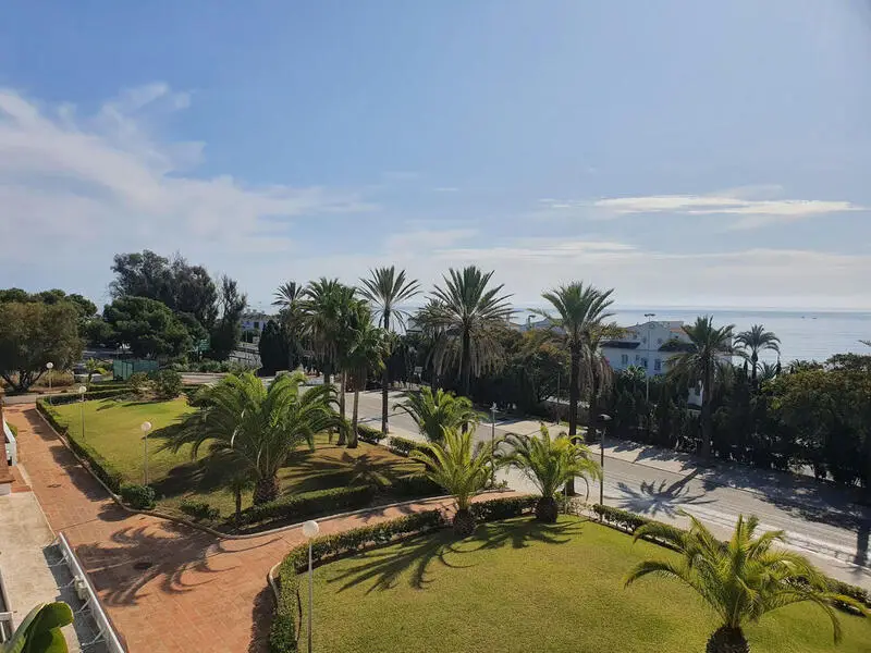 Apartamento Miraflores Vistas al Mar 88m2 Parking Trastero