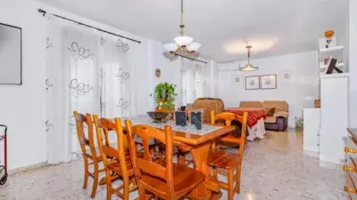 Piso en venta en Loja 3 dormitorios 118m2